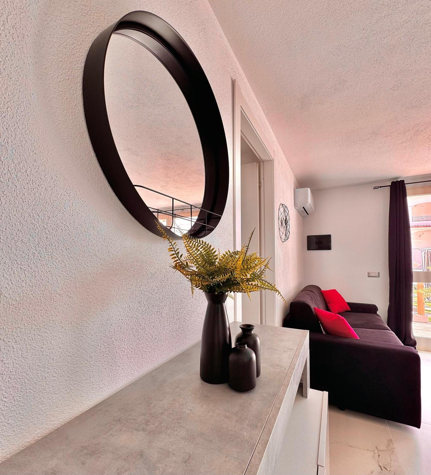 Bellavista Luxury Apartments La Caletta Exterior photo